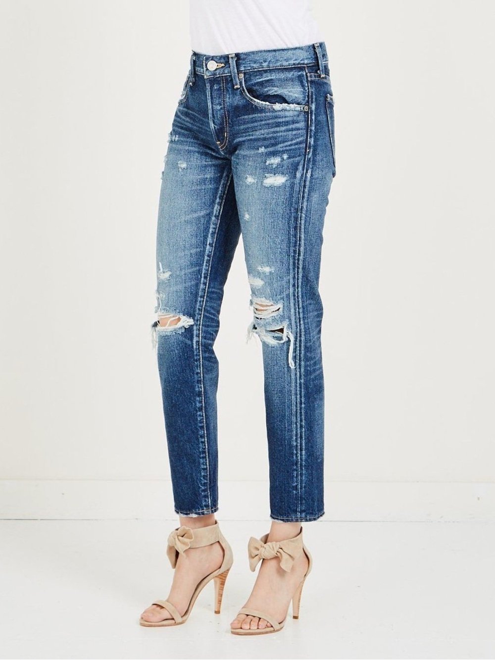MOUSSY VINTAGE Jeans Odessa Straight Leg Shredded Knees Distressed Blue Size 26